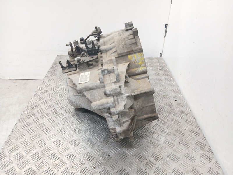 Recambio de caja cambios 5v gasolina para volvo s40 2.0 g referencia OEM IAM 30616036  P30616036