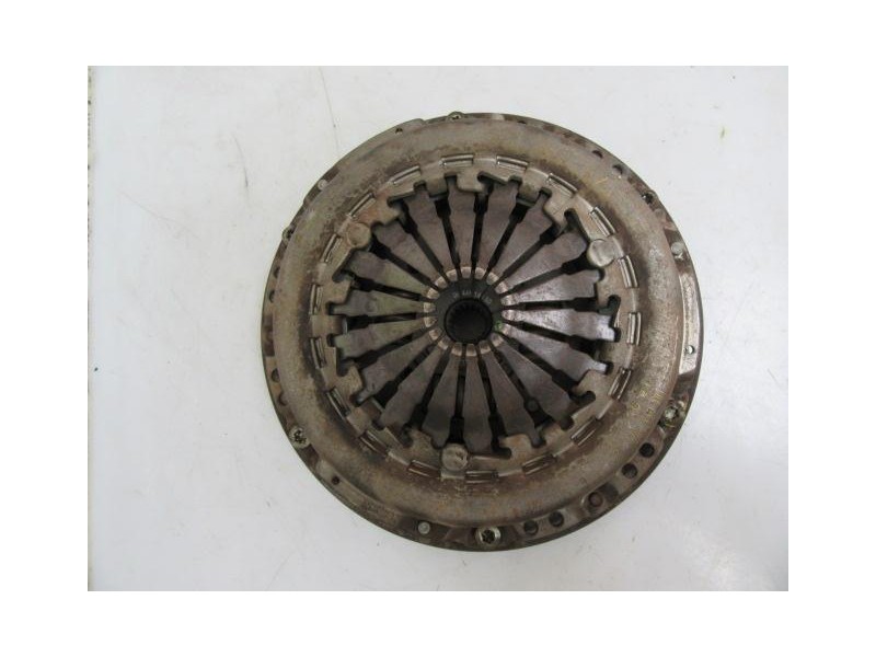 Recambio de embrague normal : peugeot 206 : 1.4 hdi (8hx)68cv 5p [2003] para peugeot 206 1.4 hdi (8hx)68cv  5p referencia OEM IA