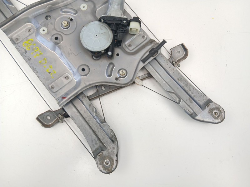 Recambio de elevalunas delantero izquierdo para mitsubishi grandis (na_w) 2.0 di-d (na8w) referencia OEM IAM MR959657  