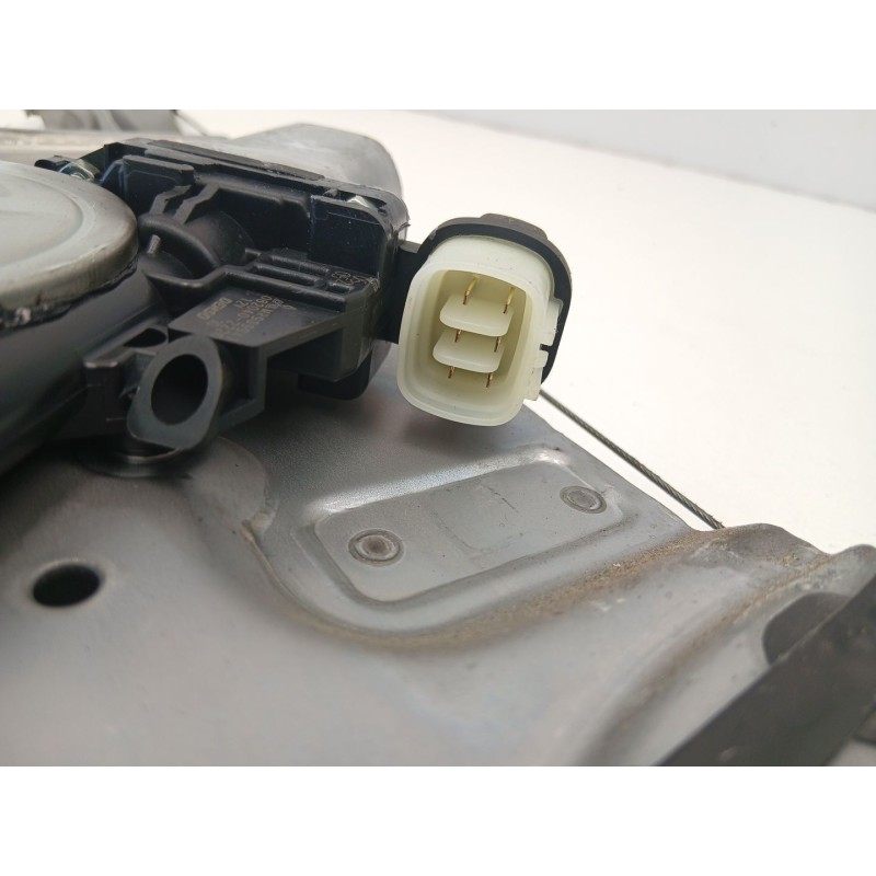 Recambio de elevalunas delantero izquierdo para mitsubishi grandis (na_w) 2.0 di-d (na8w) referencia OEM IAM MR959657  