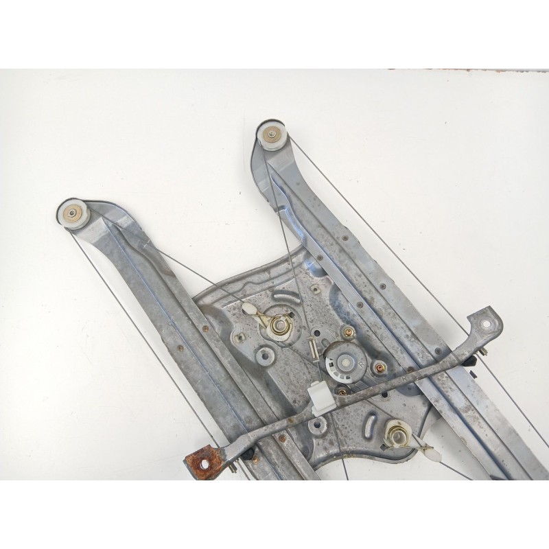 Recambio de elevalunas delantero derecho para mitsubishi grandis (na_w) 2.0 di-d (na8w) referencia OEM IAM MR959658  