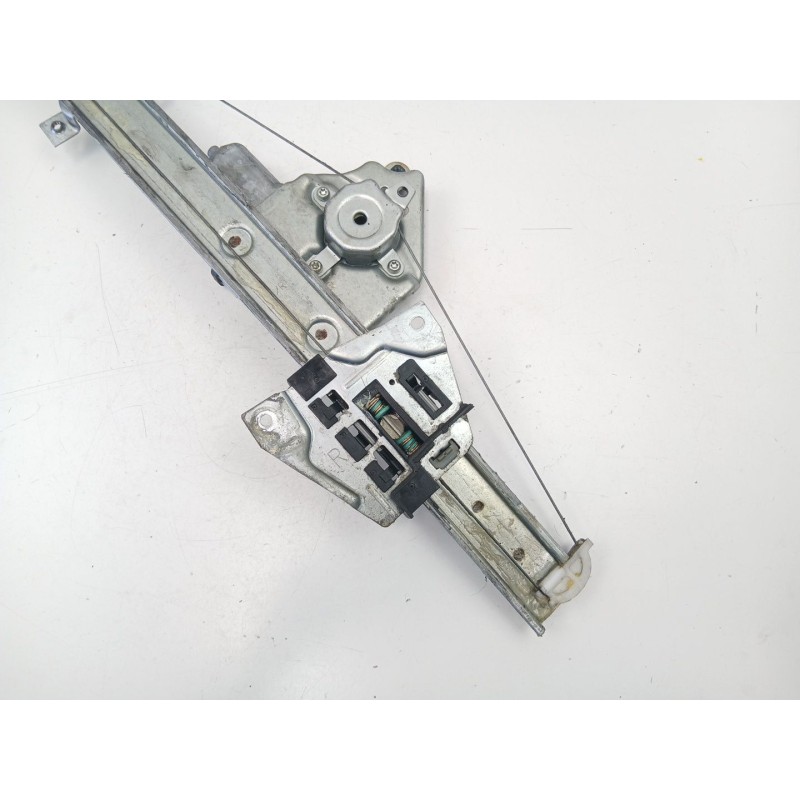 Recambio de elevalunas trasero derecho para mitsubishi grandis (na_w) 2.0 di-d (na8w) referencia OEM IAM MR959660  