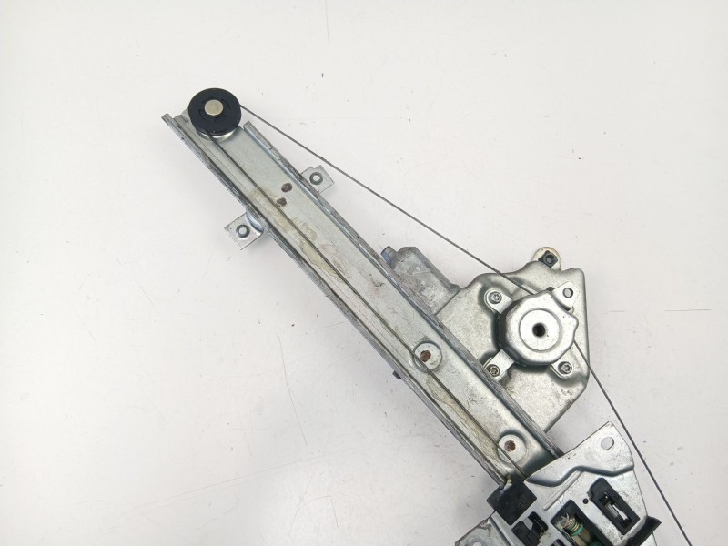 Recambio de elevalunas trasero derecho para mitsubishi grandis (na_w) 2.0 di-d (na8w) referencia OEM IAM MR959660  