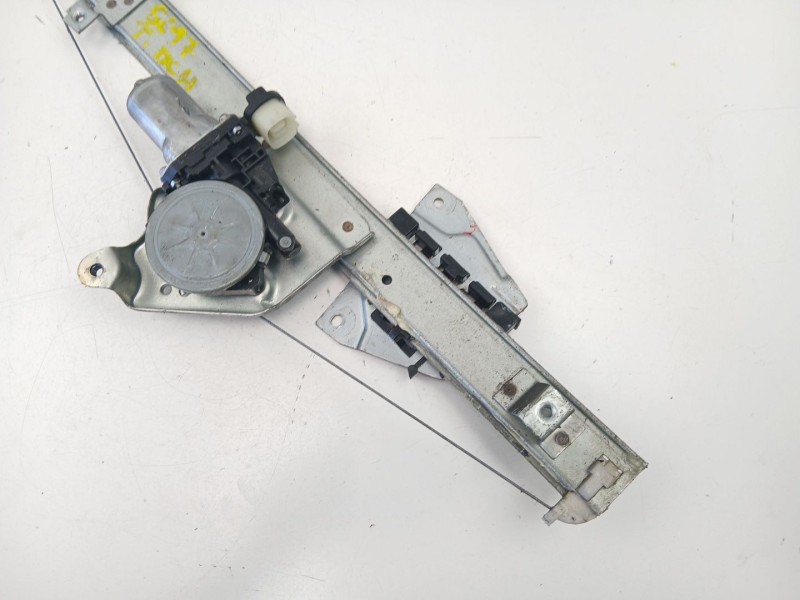 Recambio de elevalunas trasero derecho para mitsubishi grandis (na_w) 2.0 di-d (na8w) referencia OEM IAM MR959660  