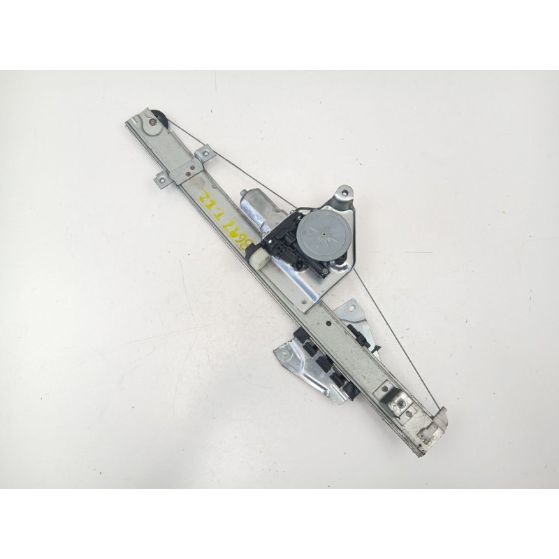 Recambio de elevalunas trasero izquierdo para mitsubishi grandis (na_w) 2.0 di-d (na8w) referencia OEM IAM MR959659  