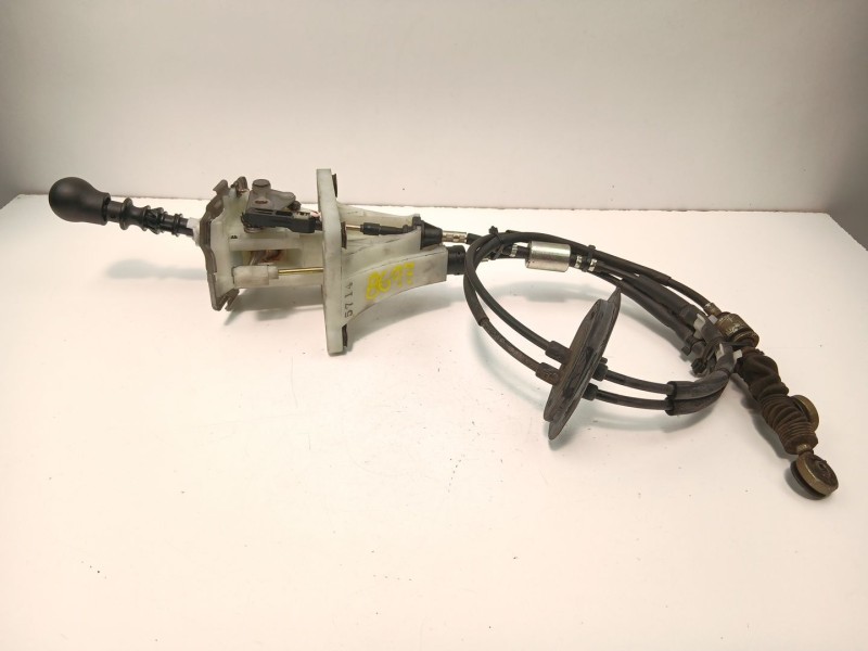 Recambio de palanca cambio manual para mitsubishi grandis (na_w) 2.0 di-d (na8w) referencia OEM IAM 2450A001  