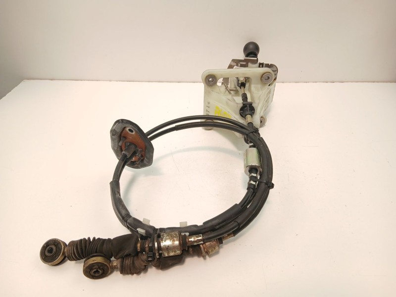 Recambio de palanca cambio manual para mitsubishi grandis (na_w) 2.0 di-d (na8w) referencia OEM IAM 2450A001  
