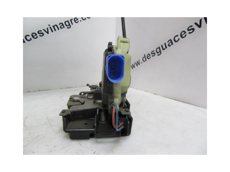 Recambio de cerradura pta. del. dch. : seat cordoba : 1.9 d -asy (63,90cv) 4p [2005] para seat cordoba 1.9 d -asy referencia OEM