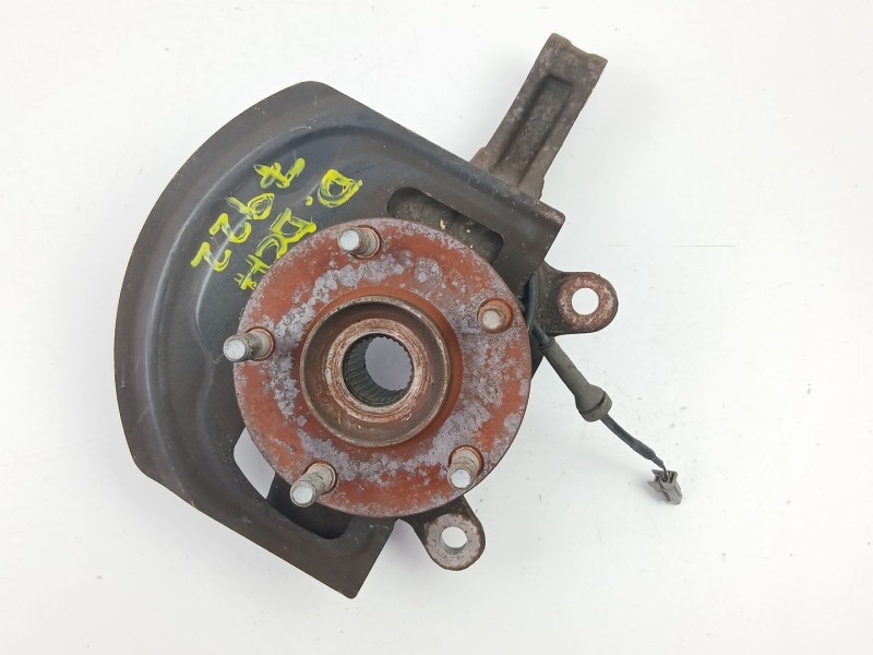 Recambio de mangueta delantera derecha para renault koleos privilege referencia OEM IAM 40014JY00A  