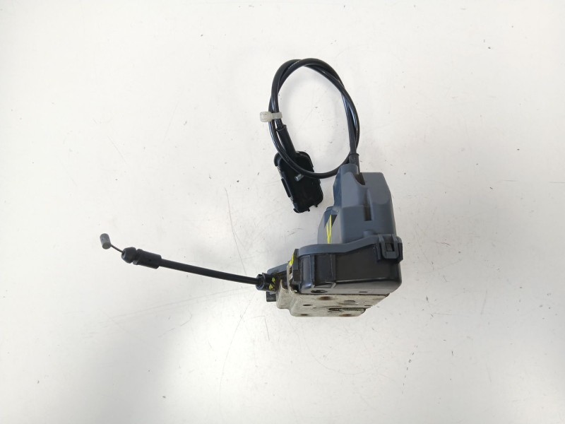 Recambio de cerradura puerta trasera izquierda para renault espace 3.0 dci automatica (176,75 cv) referencia OEM IAM 8200017958 