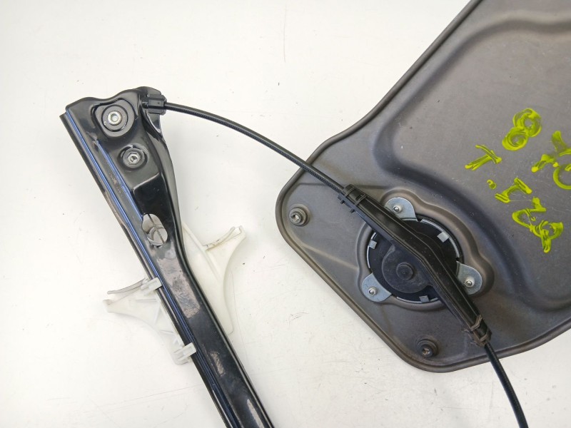 Recambio de elevalunas trasero izquierdo para skoda fabia ii (542) 1.6 tdi referencia OEM IAM 5J4839401B  