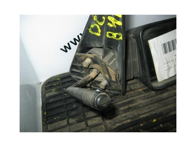 Recambio de retrovisor dcho. : peugeot 205 : 1.2 g-1f1 (63,24cv) [1990] para peugeot 205 1.2 g-1f1 referencia OEM IAM NEGRO-MANU