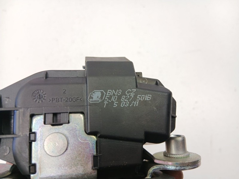 Recambio de cerradura maletero porton para skoda fabia ii (542) 1.6 tdi referencia OEM IAM 5J0827501B  