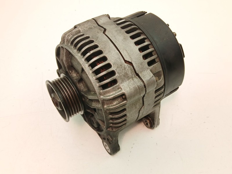 Recambio de alternador para audi a4 b5 (8d2) 1.9 tdi referencia OEM IAM 028903018E 0123515009 