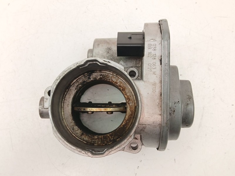 Recambio de caja mariposa para mitsubishi grandis (na_w) 2.0 di-d (na8w) referencia OEM IAM 038128063M  