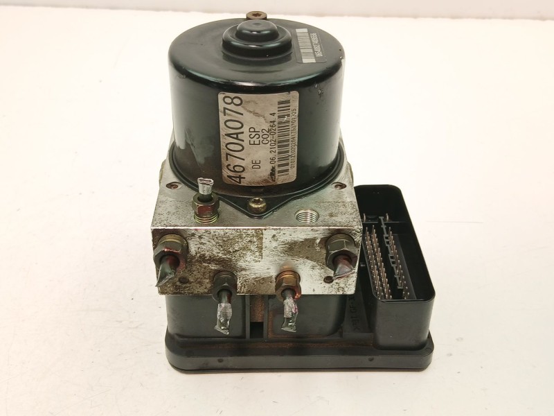 Recambio de abs para mitsubishi grandis (na_w) 2.0 di-d (na8w) referencia OEM IAM 4670A078 06210202644 