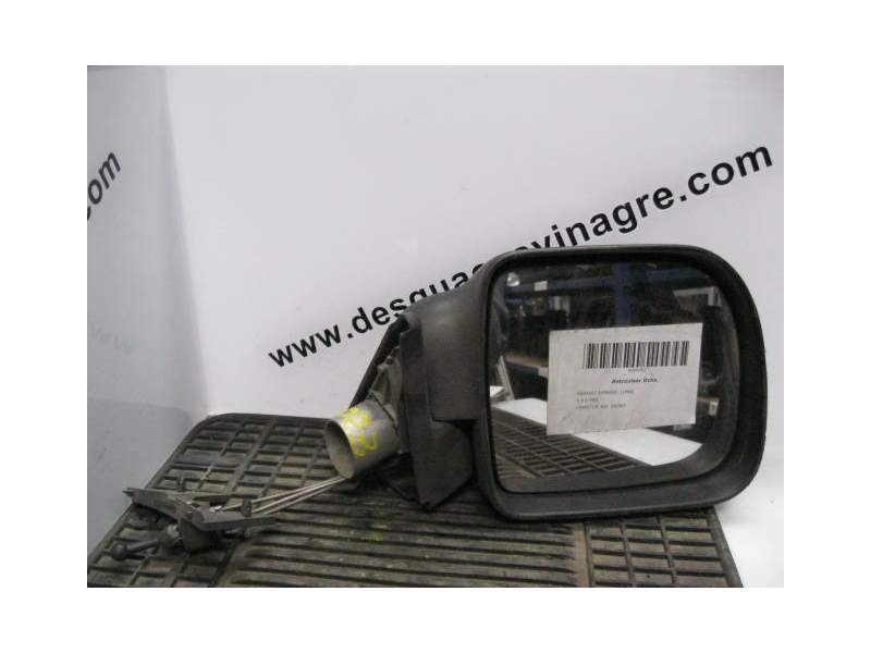 Recambio de retrovisor derecho para renault express 1.9 d-f8q referencia OEM IAM NEGRO  