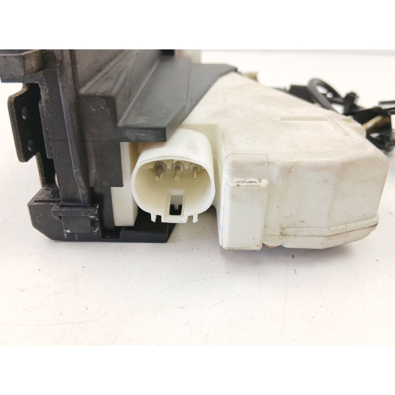 Recambio de cerradura puerta delantera derecha para ford galaxy i (wgr) 1.9 tdi referencia OEM IAM 6M21A21812AA  