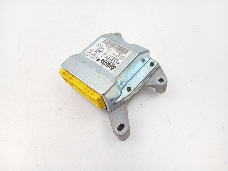 Recambio de centralita airbag para renault espace iv (jk0/1_) 1.9 dci (jk0u) referencia OEM IAM 8200241277 601960200 