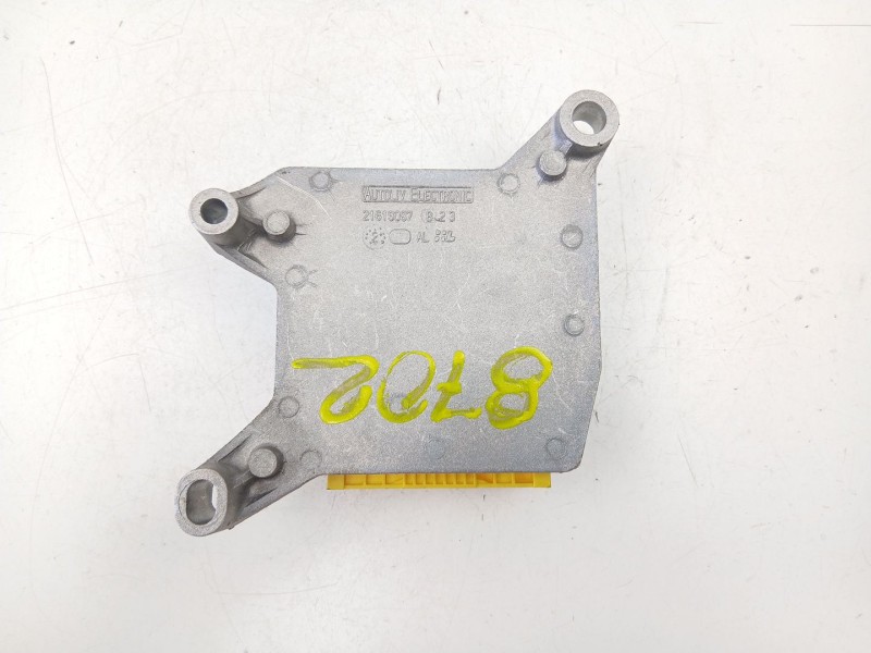 Recambio de centralita airbag para renault espace iv (jk0/1_) 1.9 dci (jk0u) referencia OEM IAM 8200241277 601960200 