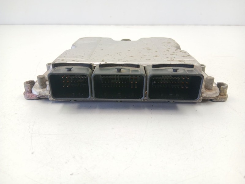 Recambio de centralita para renault espace iv (jk0/1_) 1.9 dci (jk0u) referencia OEM IAM 8200163528 0281011101 8200095416