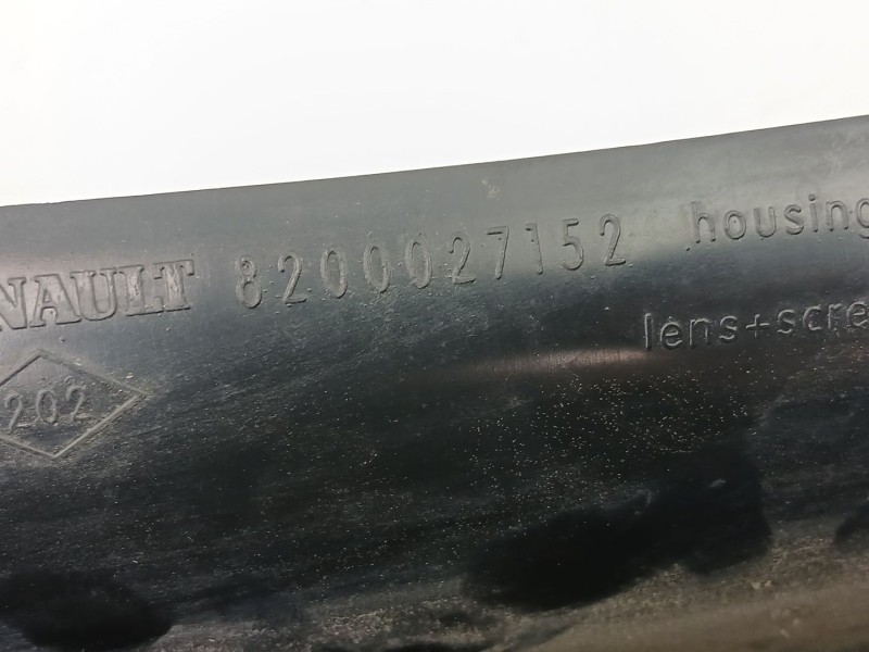 Recambio de piloto trasero derecho para renault espace iv (jk0/1_) 1.9 dci (jk0u) referencia OEM IAM 8200027152  