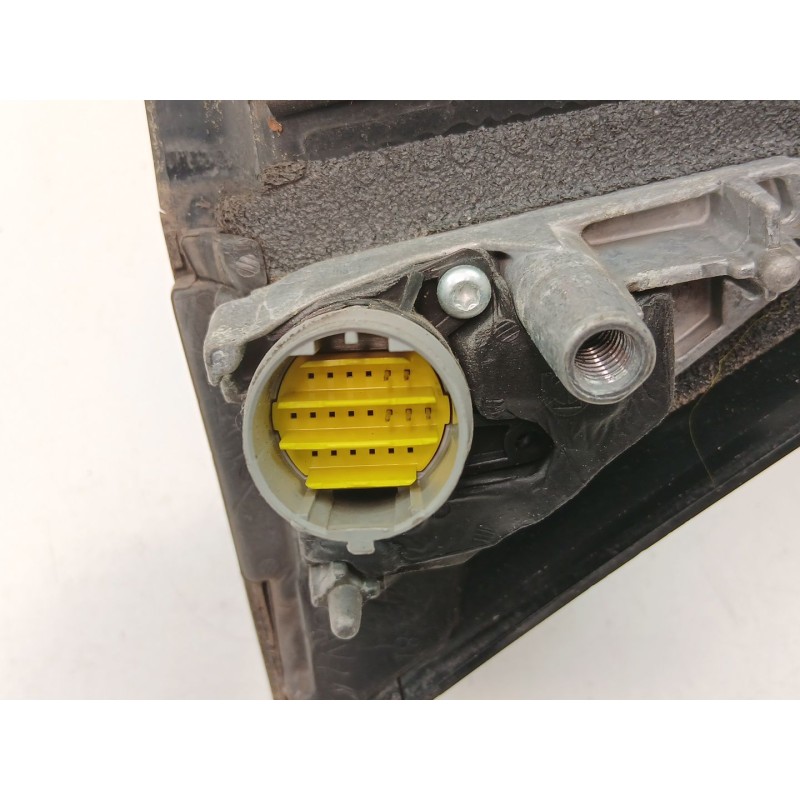 Recambio de retrovisor izquierdo para renault espace iv (jk0/1_) 1.9 dci (jk0u) referencia OEM IAM 7701053699  