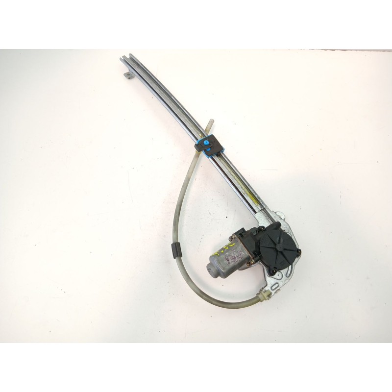 Recambio de elevalunas trasero izquierdo para renault espace iv (jk0/1_) 1.9 dci (jk0u) referencia OEM IAM 8200017909  