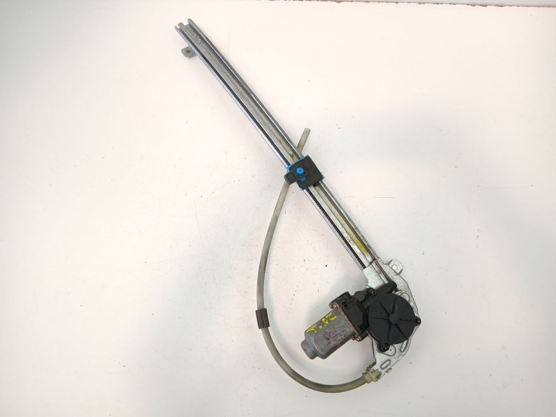 Recambio de elevalunas trasero izquierdo para renault espace iv (jk0/1_) 1.9 dci (jk0u) referencia OEM IAM 8200017909  