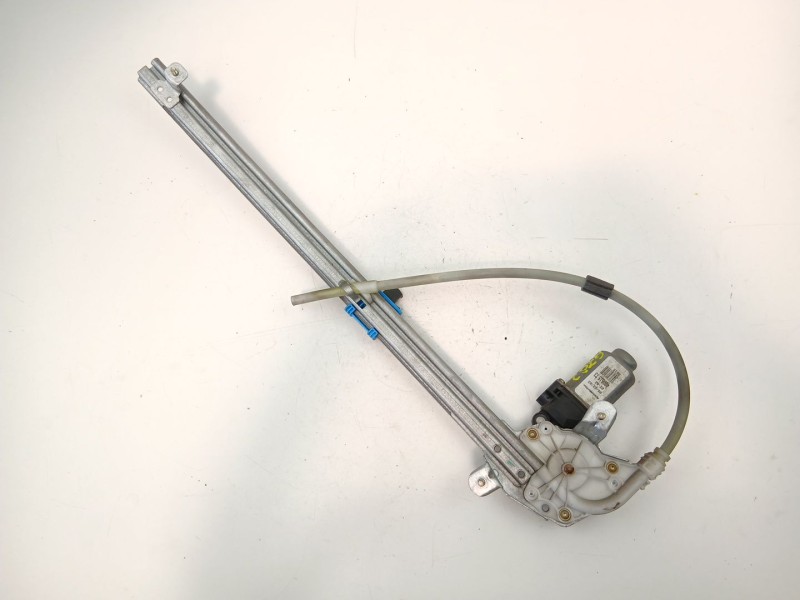 Recambio de elevalunas trasero izquierdo para renault espace iv (jk0/1_) 1.9 dci (jk0u) referencia OEM IAM 8200017909  