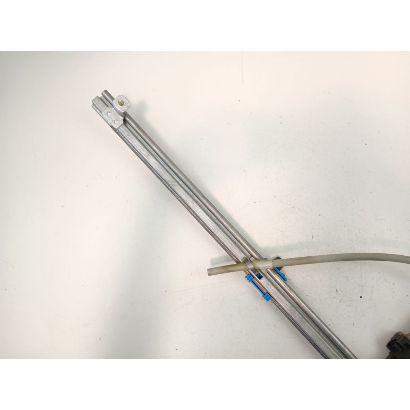 Recambio de elevalunas trasero izquierdo para renault espace iv (jk0/1_) 1.9 dci (jk0u) referencia OEM IAM 8200017909  