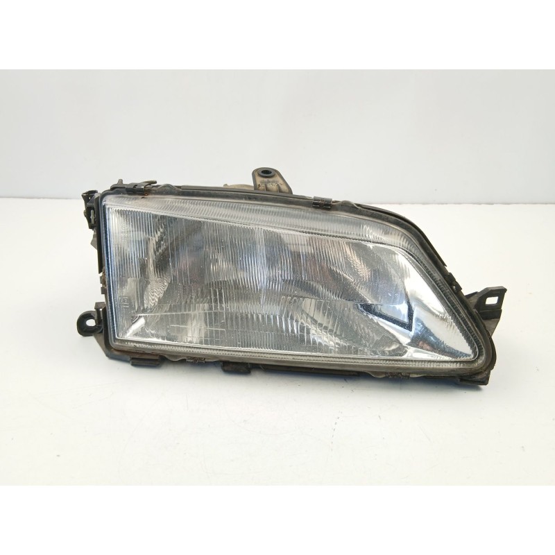 Recambio de faro derecho para peugeot 306 hatchback (7a, 7c, n3, n5) 1.9 d referencia OEM IAM 6205K5  