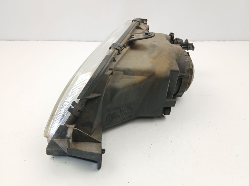Recambio de faro derecho para peugeot 306 hatchback (7a, 7c, n3, n5) 1.9 d referencia OEM IAM 6205K5  