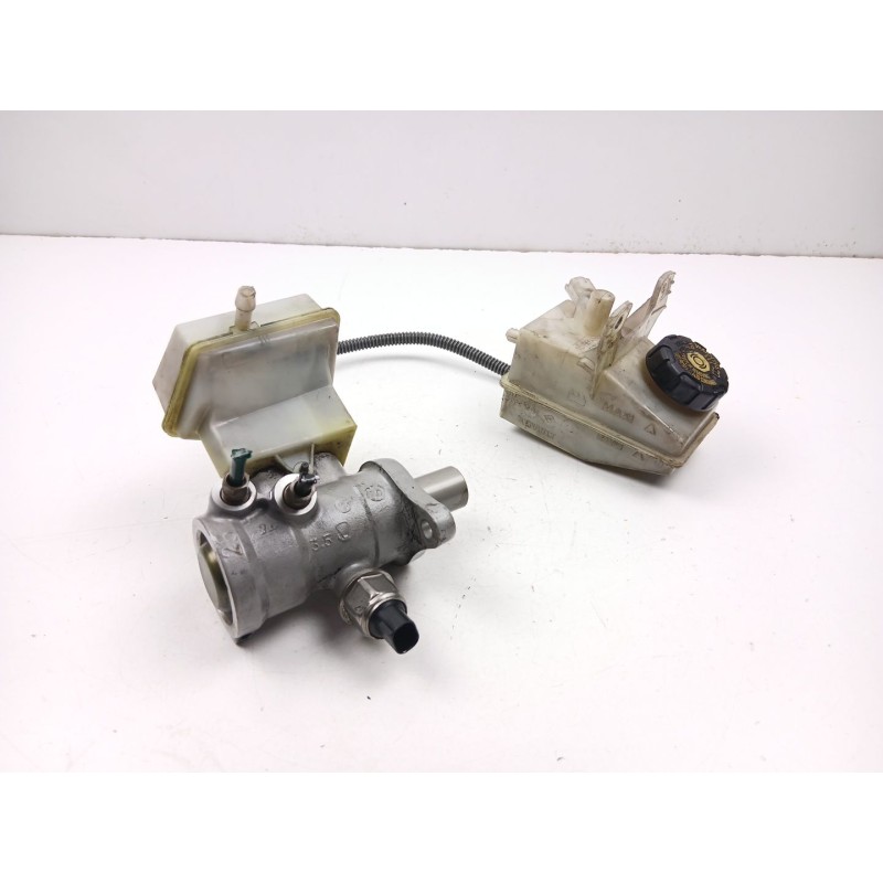 Recambio de bomba de freno para renault espace iv (jk0/1_) 1.9 dci (jk0u) referencia OEM IAM 7701206914  