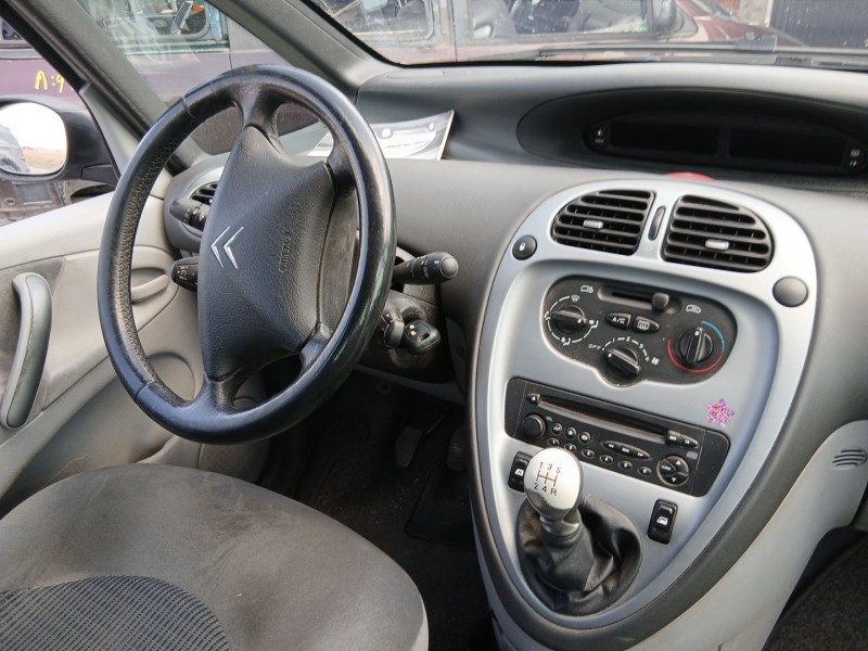 citroën xsara picasso (n68) del año 2009