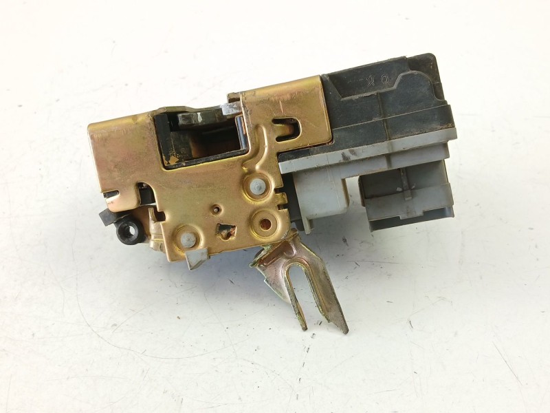 Recambio de cerradura puerta delantera izquierda para citroën xsara (n1) 1.6 16v referencia OEM IAM 9135E9  