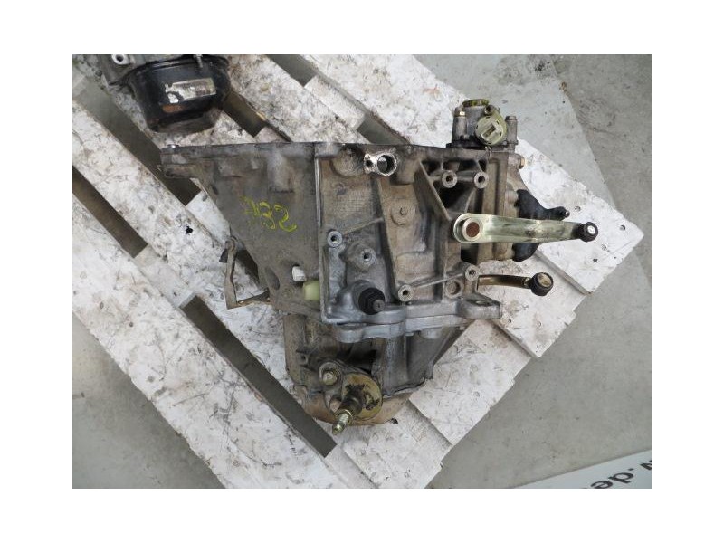 Recambio de cambio 5v (diesel) : peugeot 206 : 1.9 d 5p [1999] para peugeot 206 1.9 d referencia OEM IAM 20DL22  