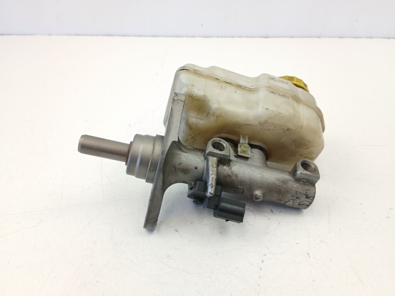 Recambio de bomba de freno para skoda fabia ii (542) 1.6 tdi referencia OEM IAM 6R1611019A  