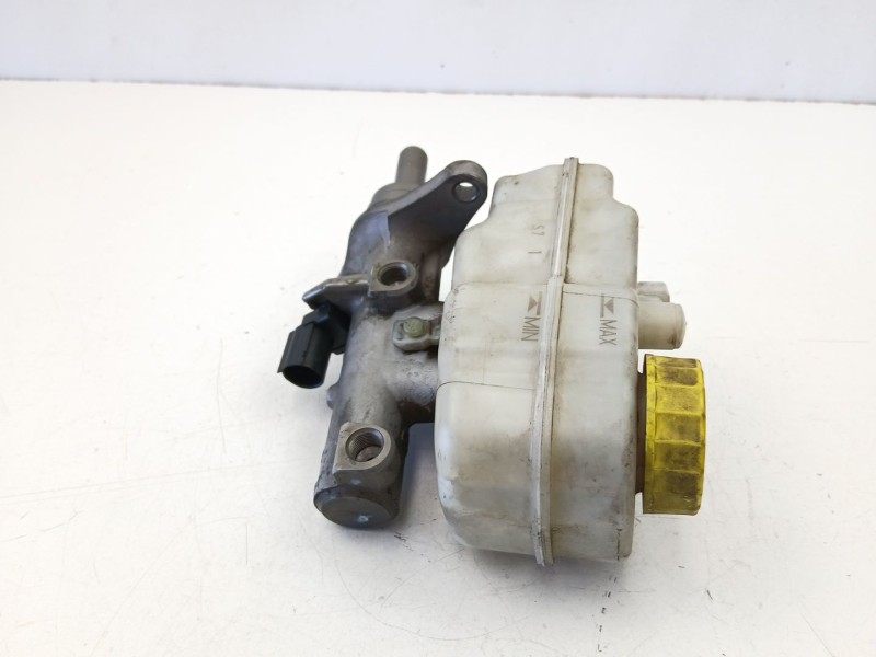 Recambio de bomba de freno para skoda fabia ii (542) 1.6 tdi referencia OEM IAM 6R1611019A  