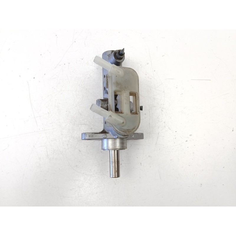 Recambio de bomba de freno para mitsubishi grandis (na_w) 2.0 di-d (na8w) referencia OEM IAM MN193007  
