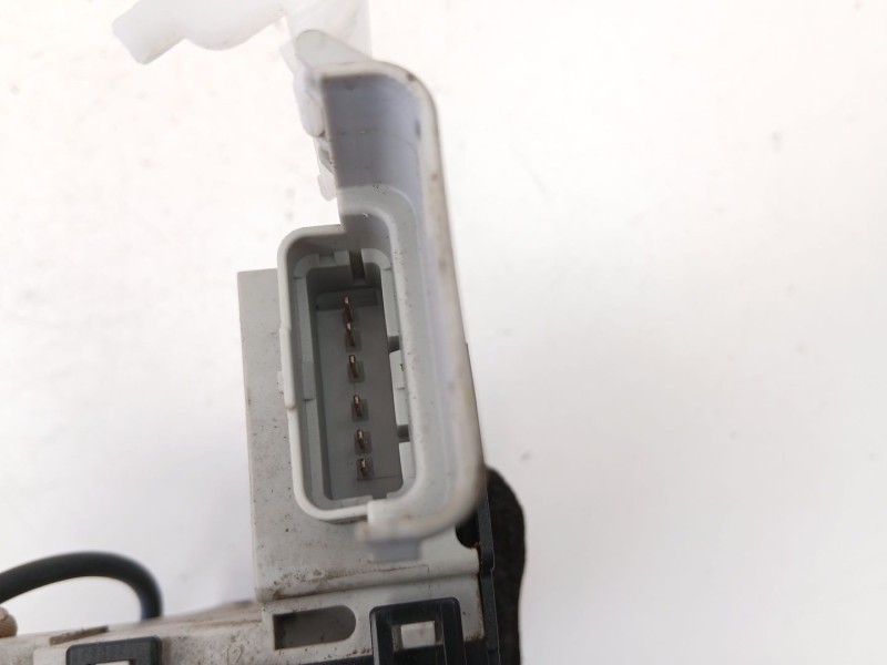 Recambio de cerradura puerta delantera derecha para citroën c6 (td_) 2.7 hdi referencia OEM IAM 9681330680  