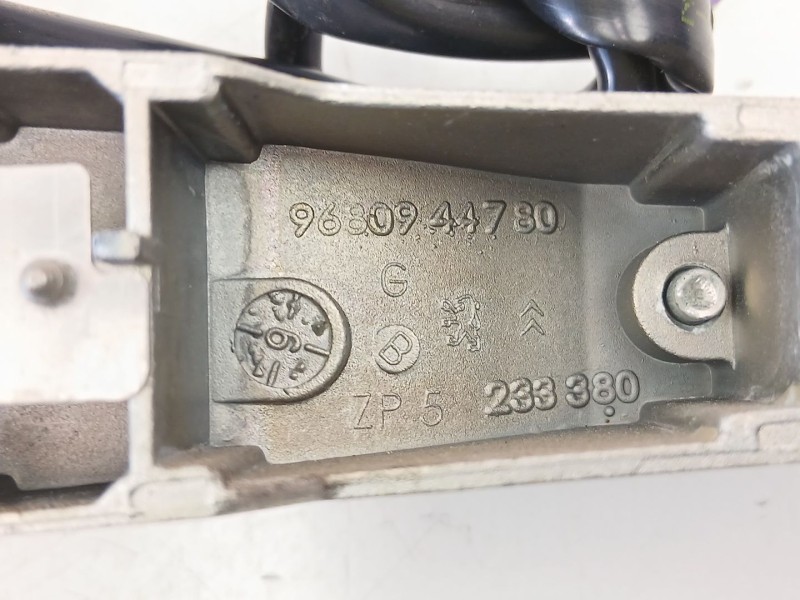 Recambio de manilla trasera izquierda para citroën c6 (td_) 2.7 hdi referencia OEM IAM 9680944780  