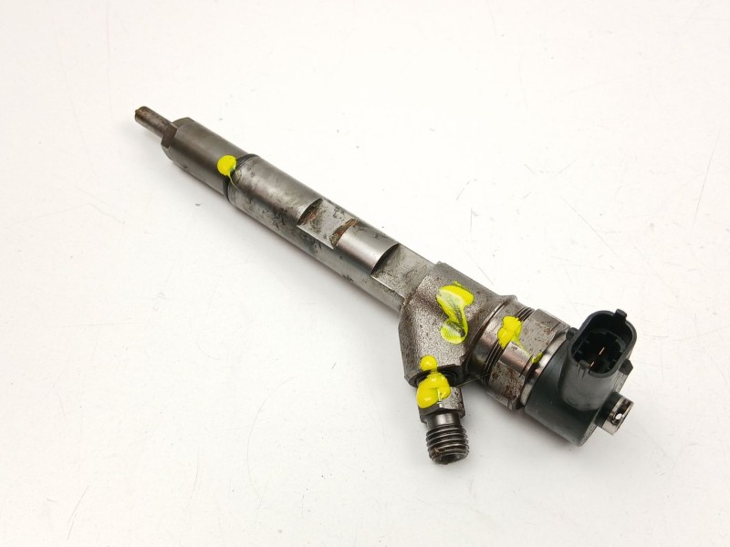 Recambio de inyectores juego para chrysler voyager 2.5 crdi referencia OEM IAM 5066820AA 0445110059 