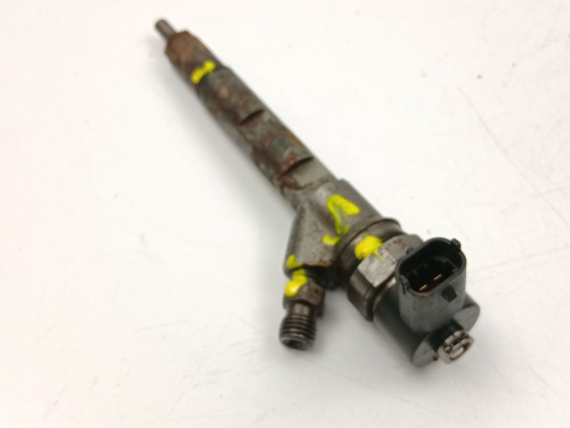 Recambio de inyectores juego para chrysler voyager 2.5 crdi referencia OEM IAM 5066820AA 0445110059 