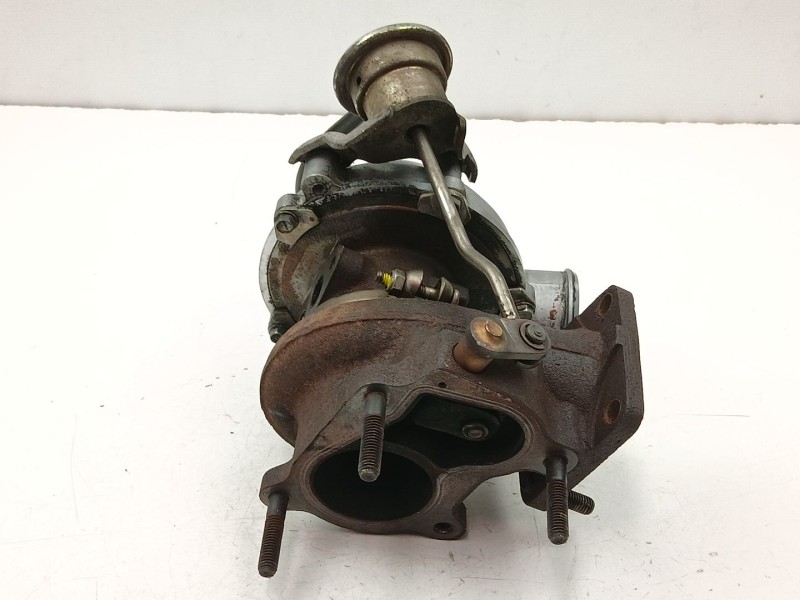 Recambio de turbo para chrysler voyager 2.5 crdi referencia OEM IAM 35242095G  