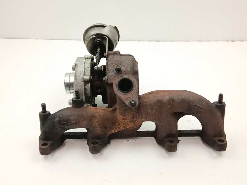 Recambio de turbo para ford galaxy i (wgr) 1.9 tdi referencia OEM IAM 038253019N GT1749V 