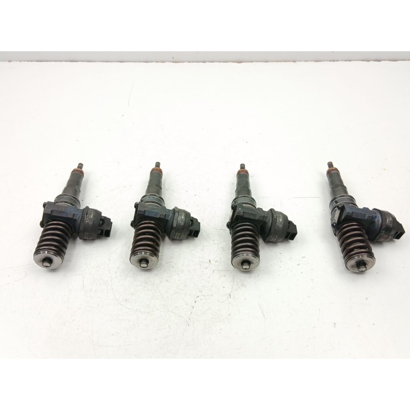 Recambio de inyectores juego para ford galaxy i (wgr) 1.9 tdi referencia OEM IAM 038130079AX 0986441504 