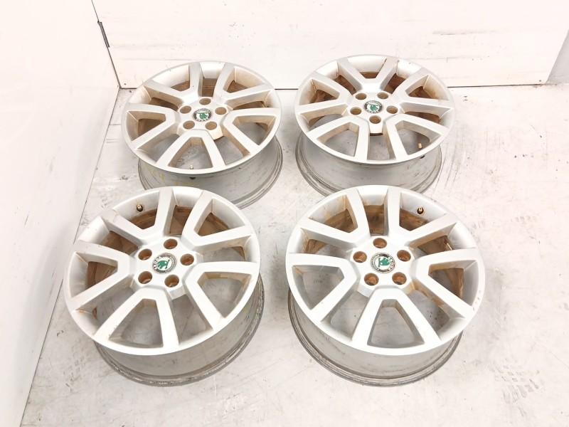 Recambio de juego llantas para skoda yeti (5l) 2.0 tdi 4x4 referencia OEM IAM 5L0601025A  