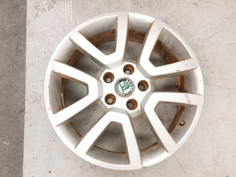 Recambio de juego llantas para skoda yeti (5l) 2.0 tdi 4x4 referencia OEM IAM 5L0601025A  