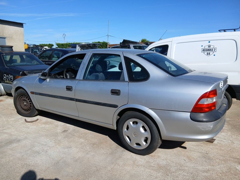 opel vectra b (j96) del año 1998
